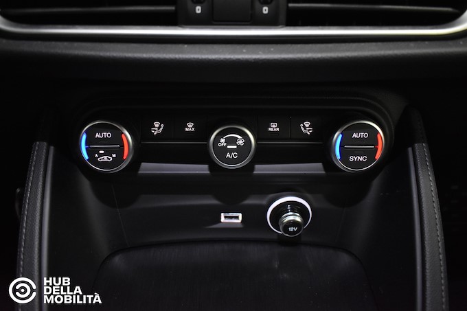 ALFA ROMEO Stelvio 2.2 Turbodiesel 190 CV AT8 Q4 Super Business